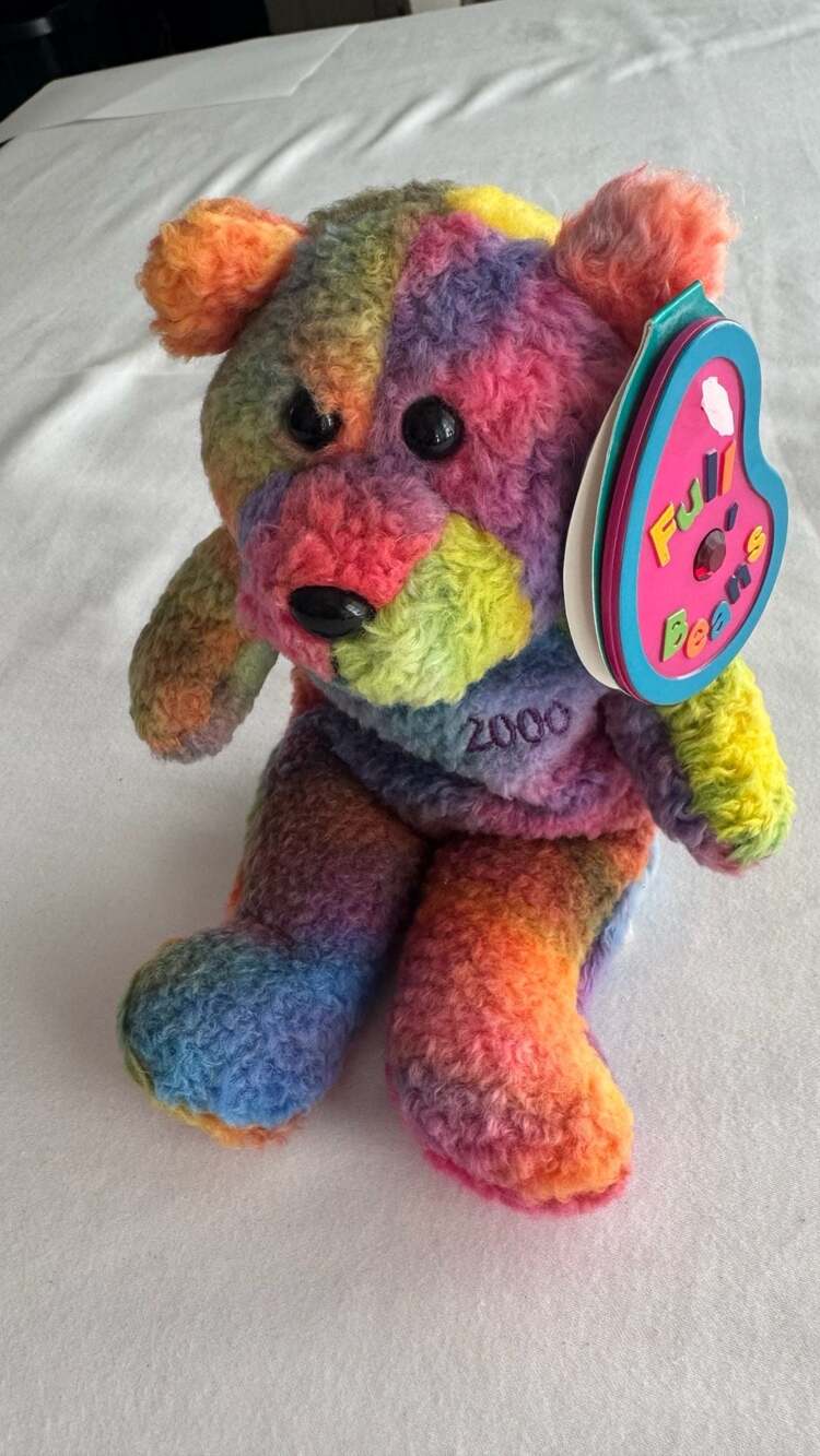 Avon Rembrandt The Bear Full O' Beans January 2000 Plush